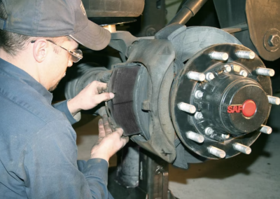 this image shows truck brake services in Barrie, ON